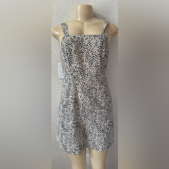 American Eagle Outfitters Dresses & Skirts - American Eagle Outfitters Black and White Midi Dress casual elegant